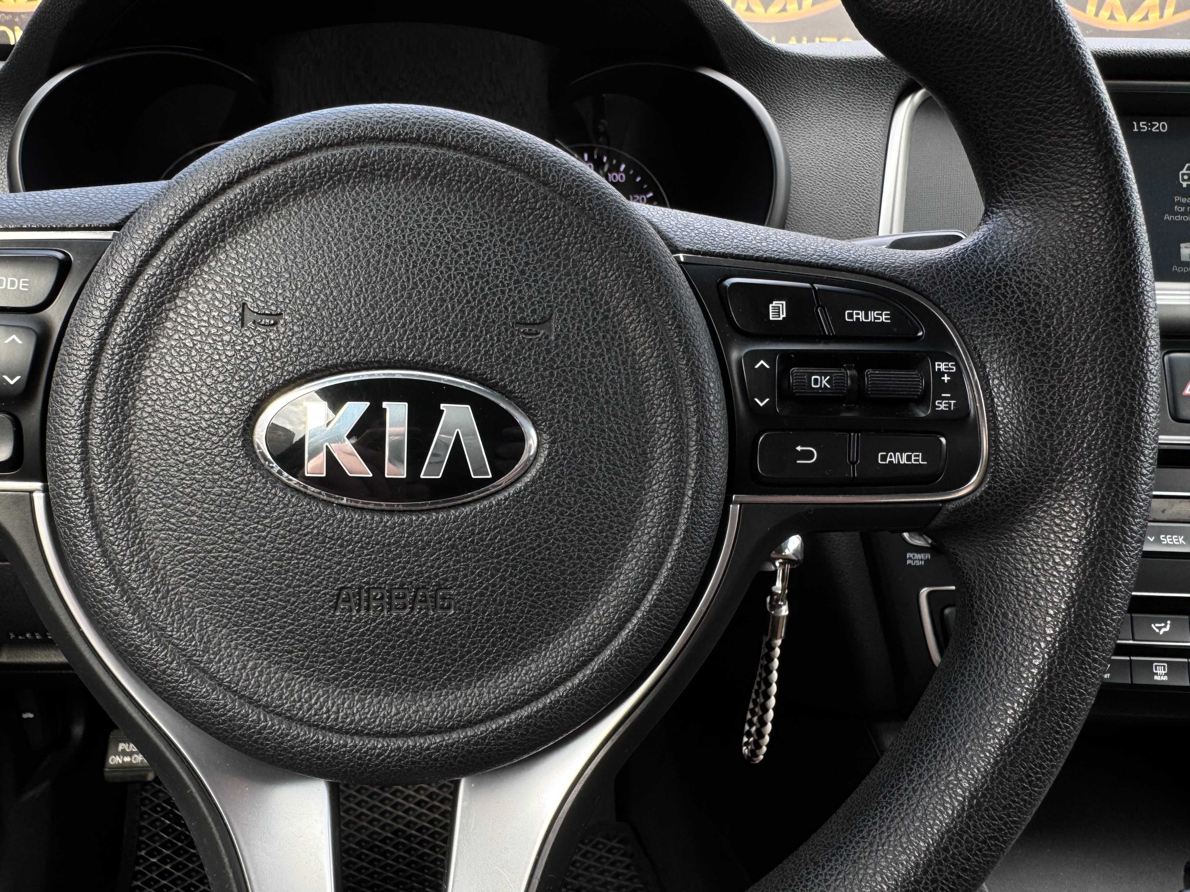 KIA Optima 2018 року