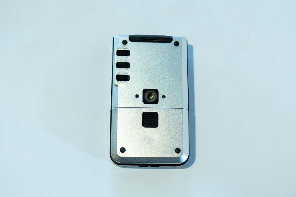 Диктофон ROLAND R-05