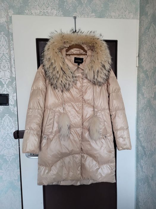 Kurtka zimowa puchowa z naturalnym obszyciem z jenota