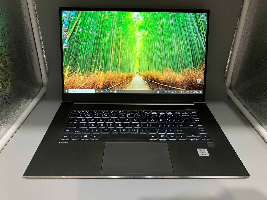 Ноутбук HP ZBook Studio G7 i9-10885H Quadro T2000 Win11 + подарунок