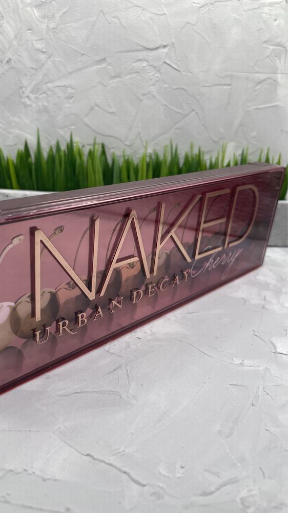 Палетка теней Urban Decay Naked Cherry Eyeshadow Palette (оригинал)