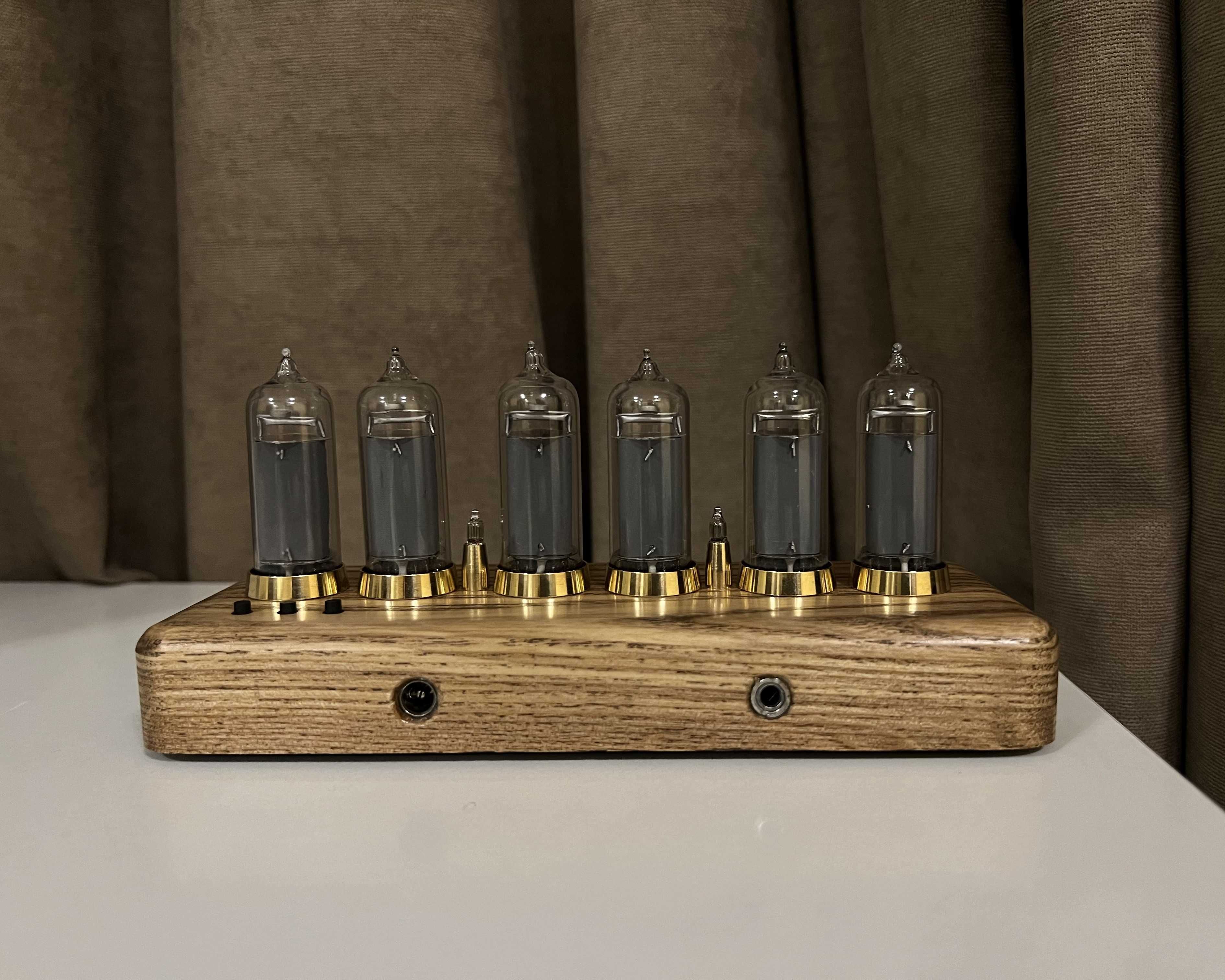 Продам ламповые часы Nixie Clock ИН-14