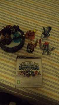 Jogo Skylanders Ps3, com 8 figuras