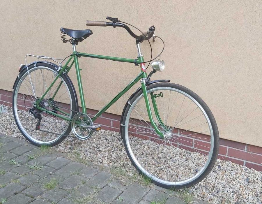Piękny rower retro - odnowiony miejski klasyk