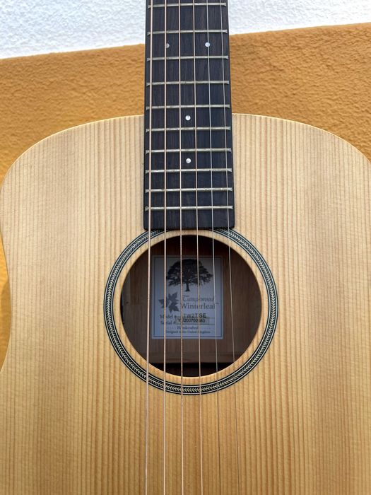 Guitarra Tanglewood Eletroacústica + Amplificador Fender