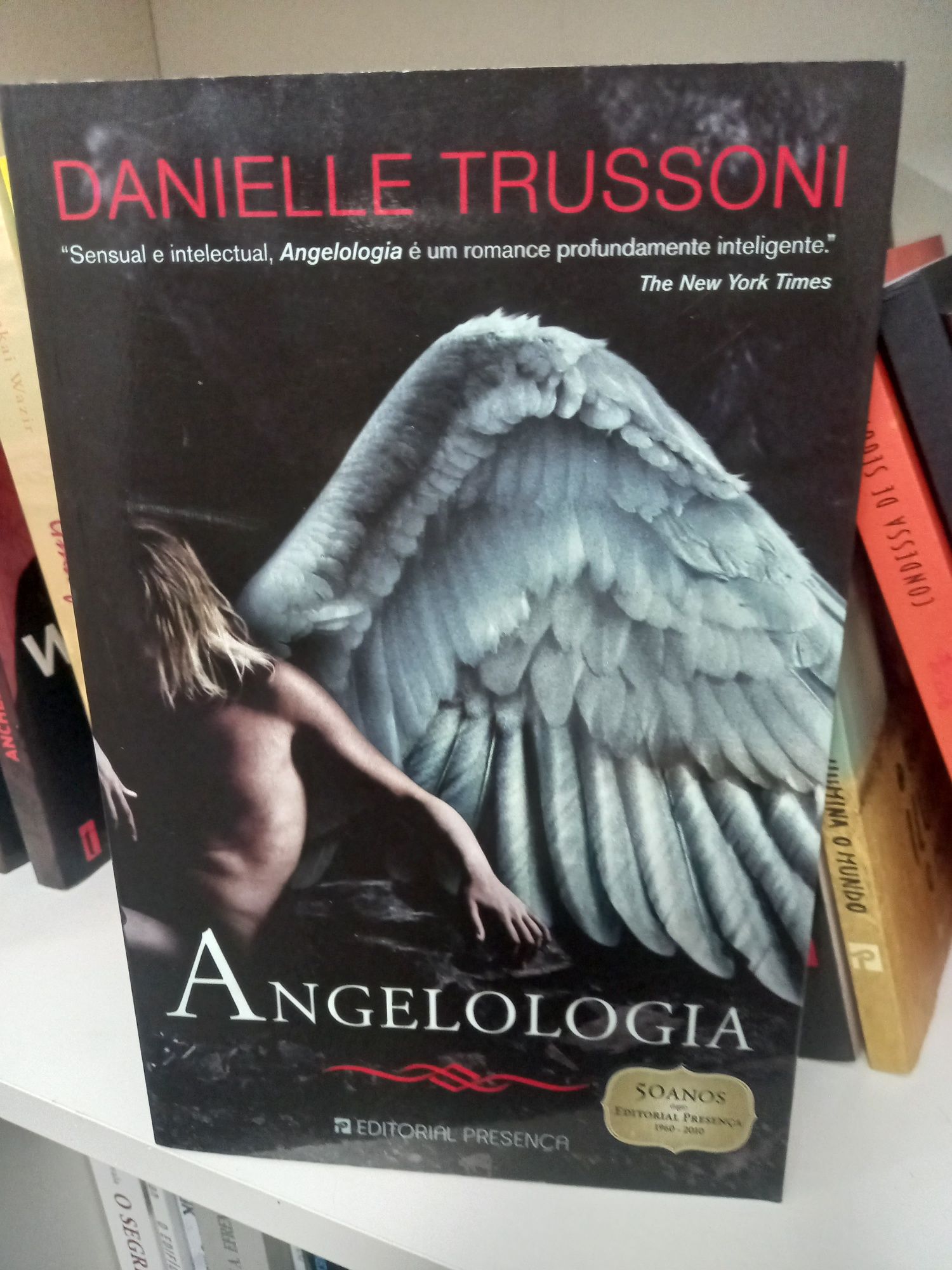 Angelogia - Danielle Trussoni