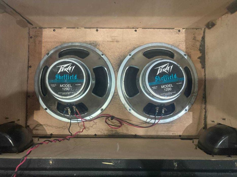 Гитарный усилитель Peavey VK-100 с кабинетом 2Х12.