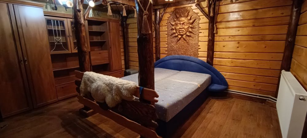 Ліжко двоспальне