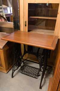 ANTYK stół maszyna do szycia z blatem drewnianym