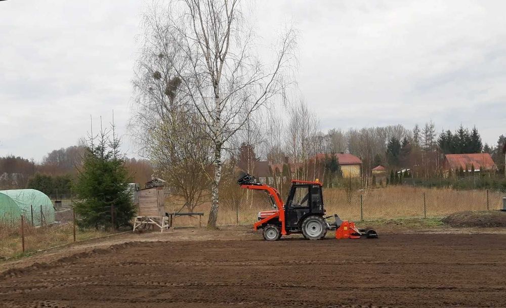 Brukarstwo, kostka brukowa, tarasy, glebogryzarka separacyjna, ogrody