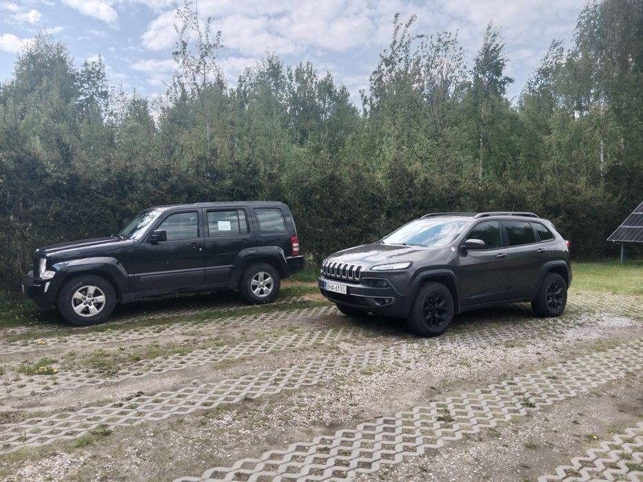 Jeep Liberty 3.7+gaz Stag