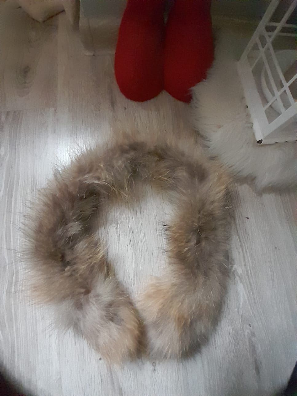 Futerko naturalne obszycie kaptura 71m