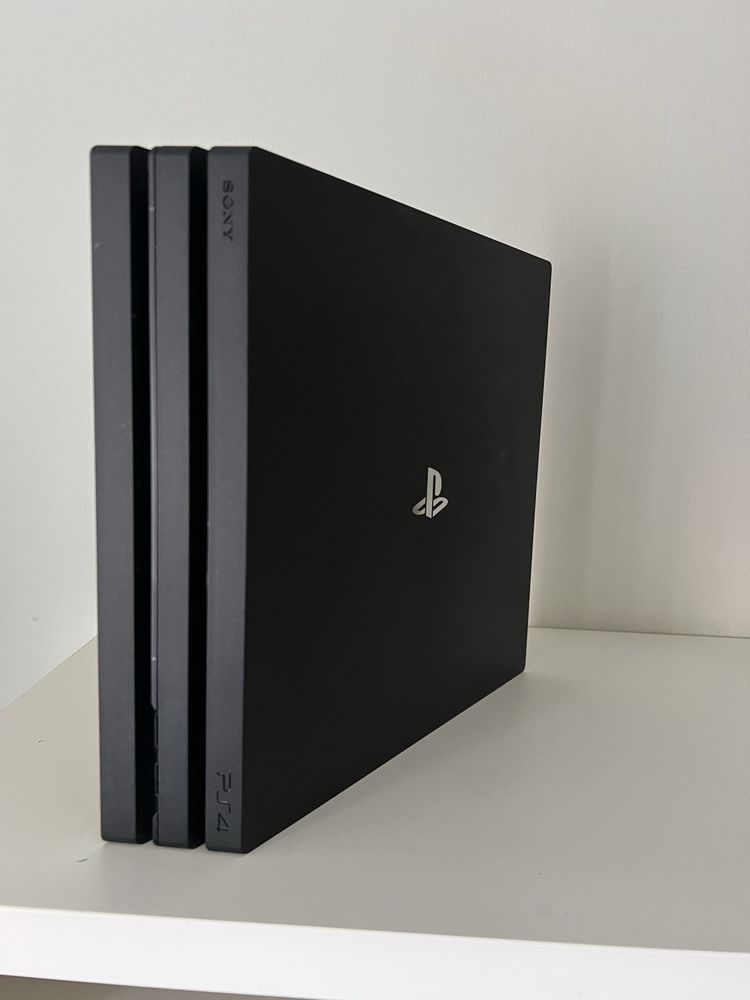 Playstation 4 Pro 1Tb