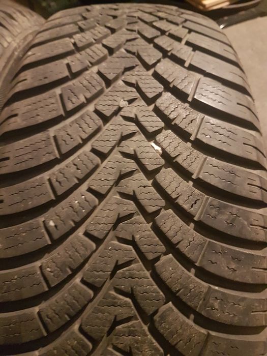 Opony zimowe R17 Falken 225/60/17