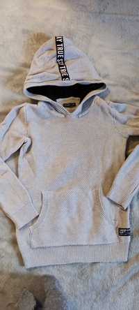 Sweter chłopięcy z kapturem Reserved  140