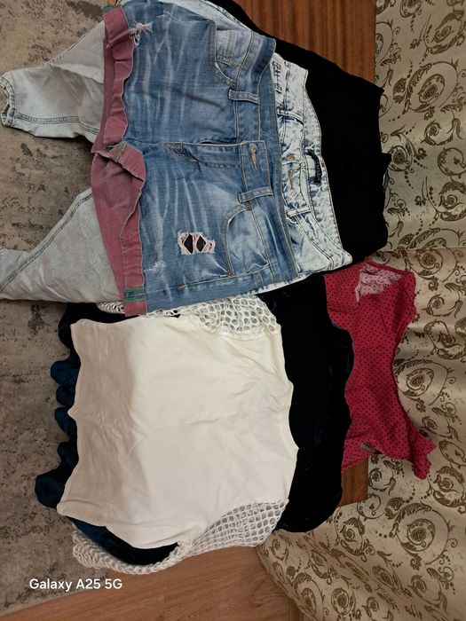 Жіночий одяг на розмір 48