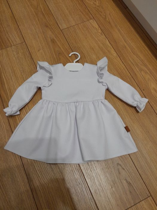 Sprzedam komplet do chrztu