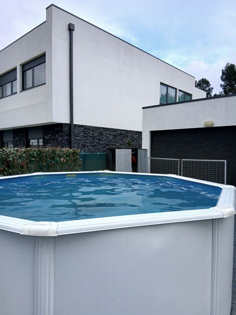 Vendo piscina em aço 300×120 cm