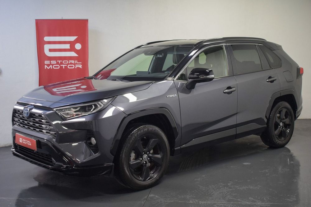 Toyota RAV4 2.5 HDF Square Collection