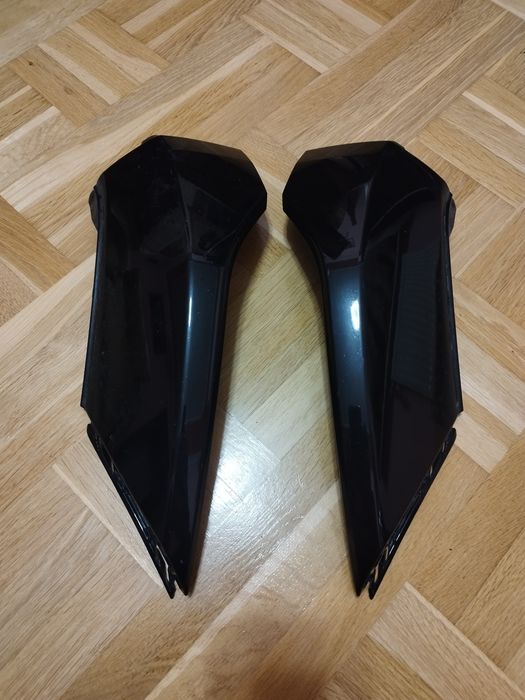 Накладка бампера (клик) Audi Q5 2017-2025 80A807061F  80A807062F