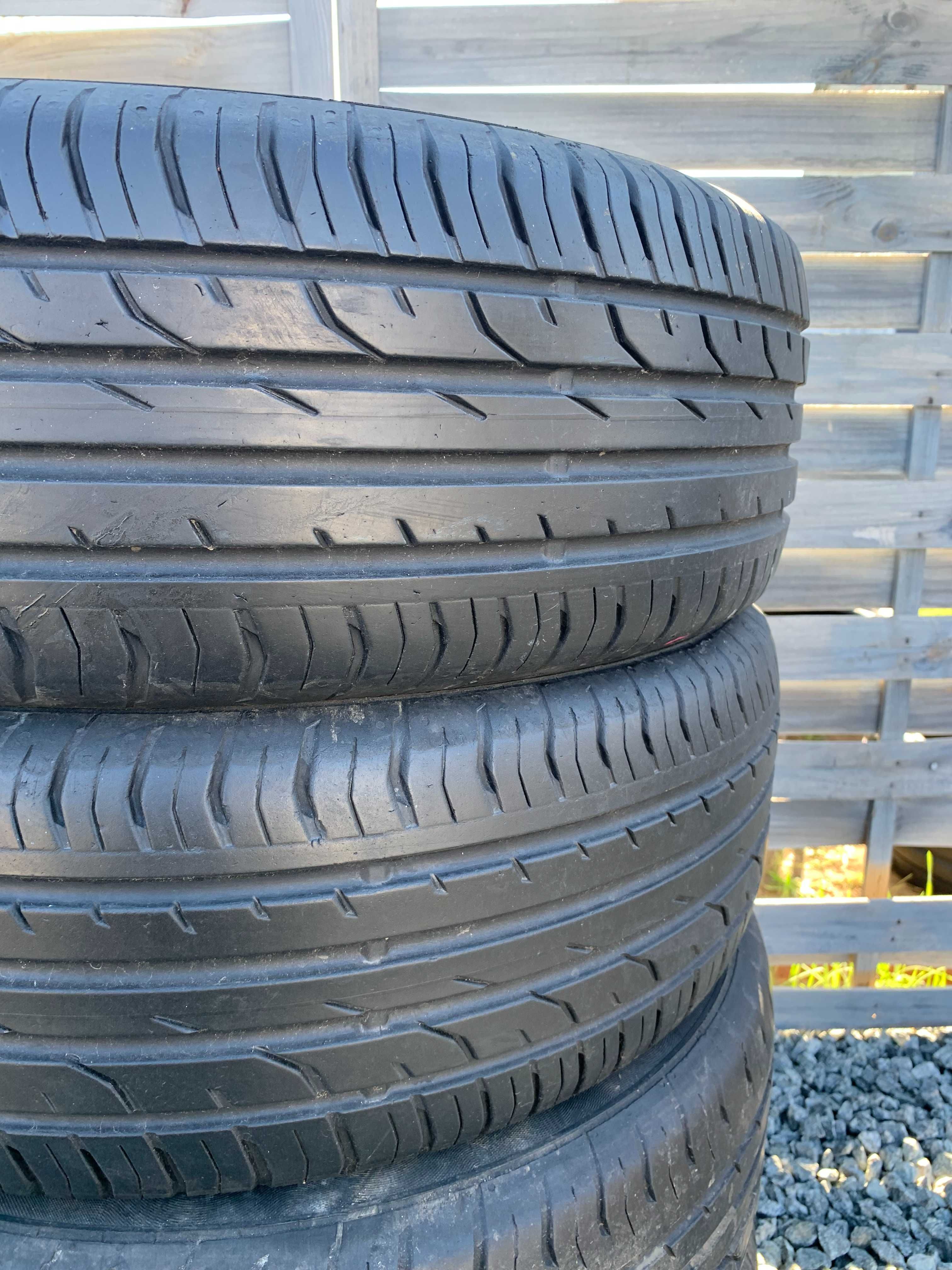 4x 215/60r17 Continental ContiPremiumContact 2