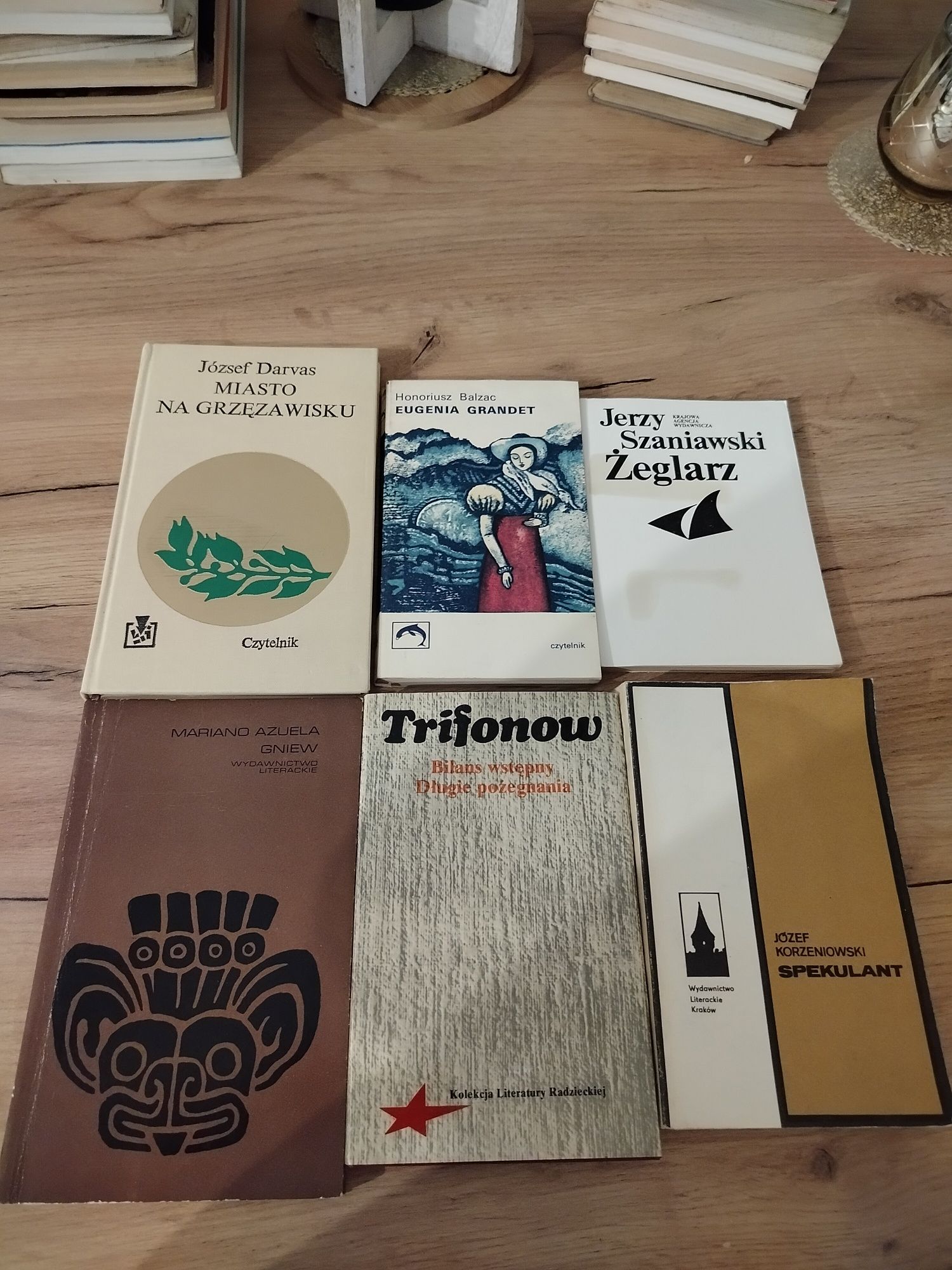 Książki paka  cena za całość