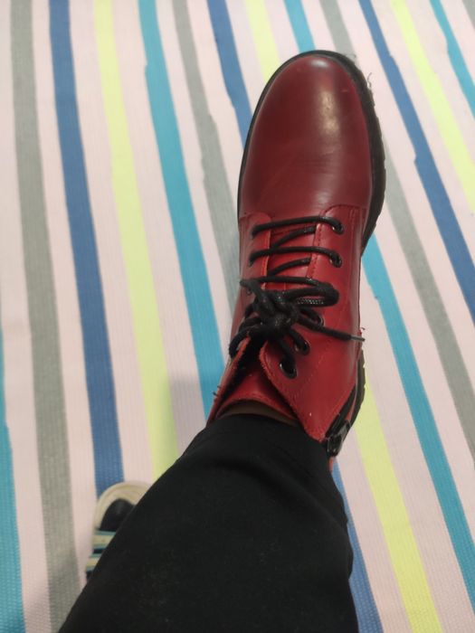 Botas vermelhas, nº 38 - praticamente novas