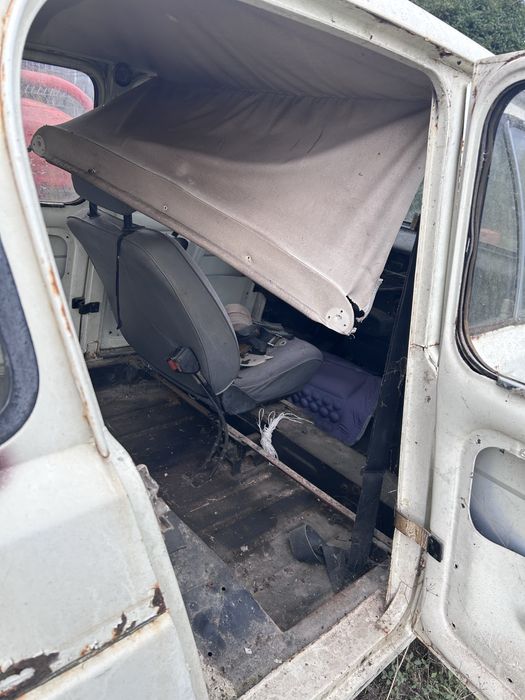 Vendo 4L para peças