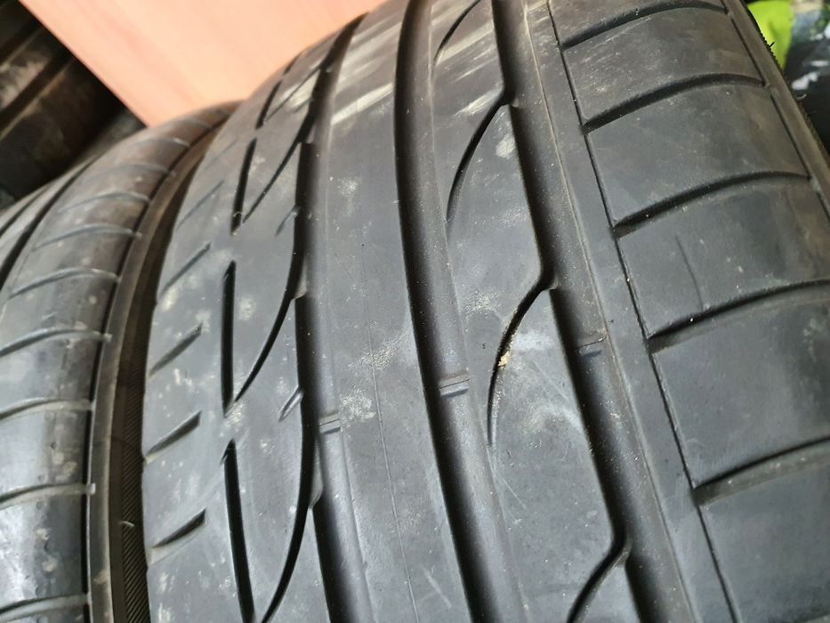 Bridgestone 225/40/19 Stan bardzo dobry Cena za 2szt