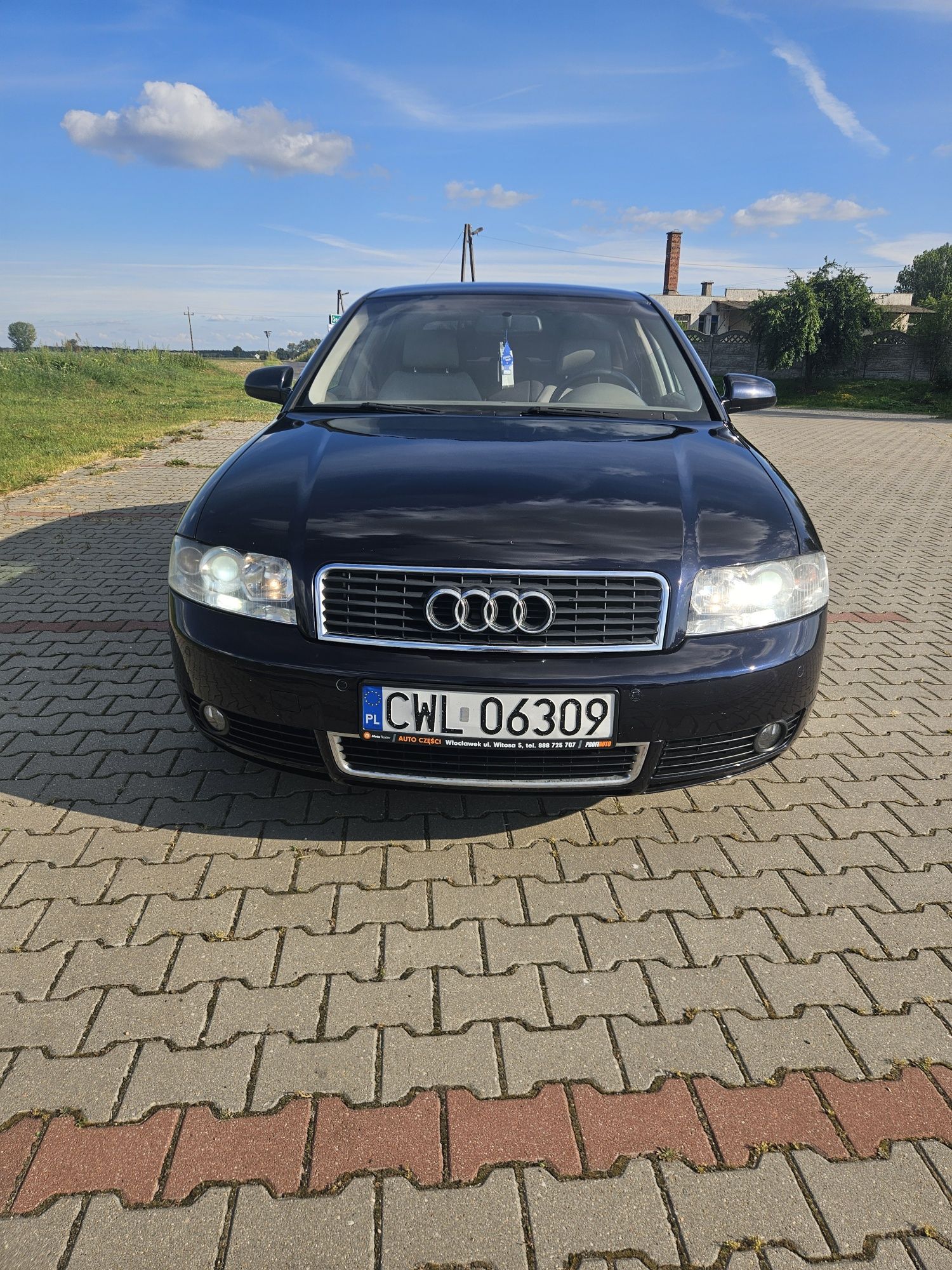 Sprzedam Audi a4 b6 3.0 LPG