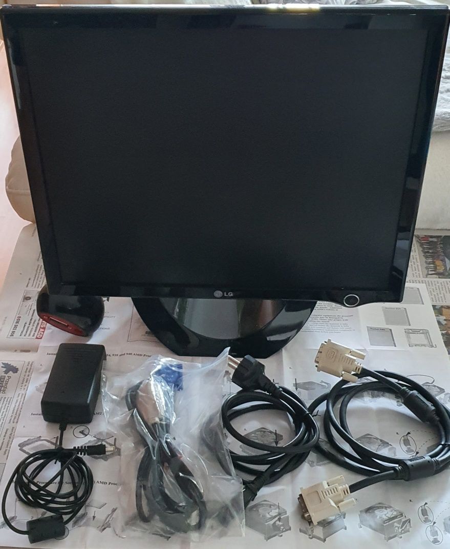 monitor lg flatron l1900e-bf 19"