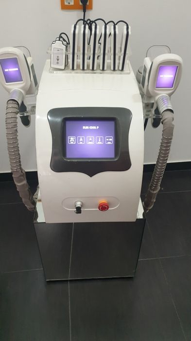 Criolipolise com Cavitacao e rádio frequência