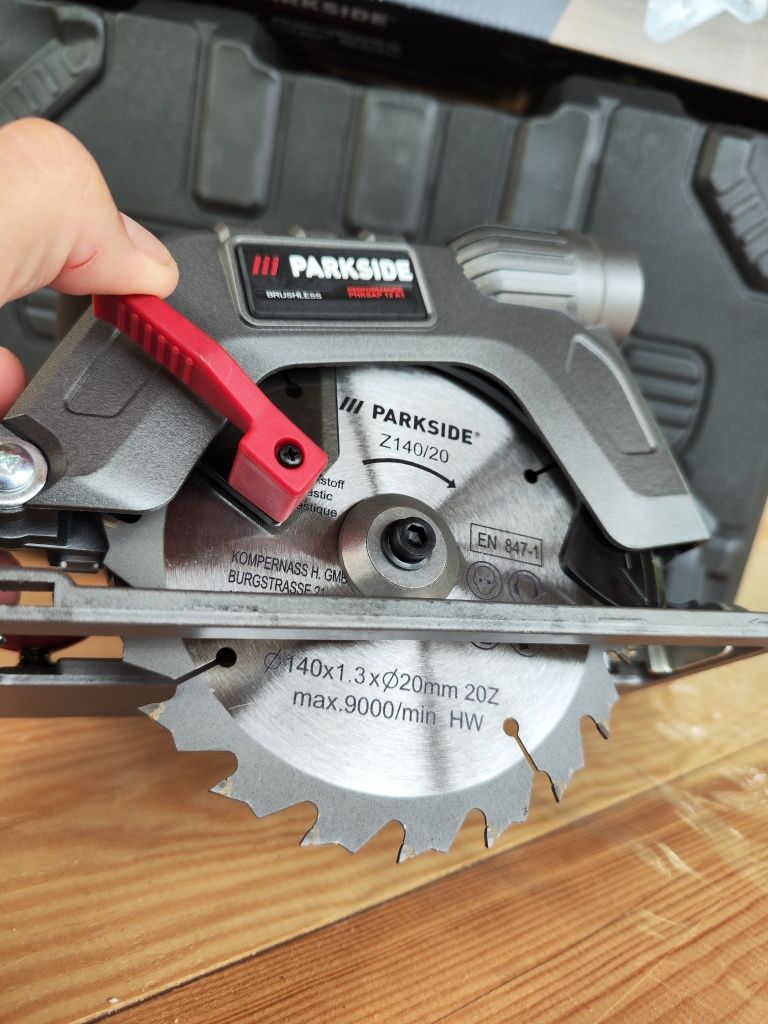 Акумуляторна дискова пила Parkside Performance PHKSAP 12 A1