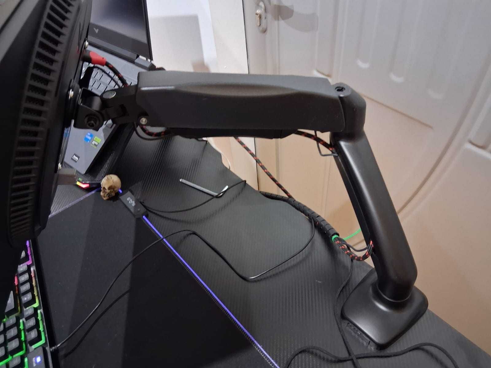 Suporte articulado de monitores Napofix