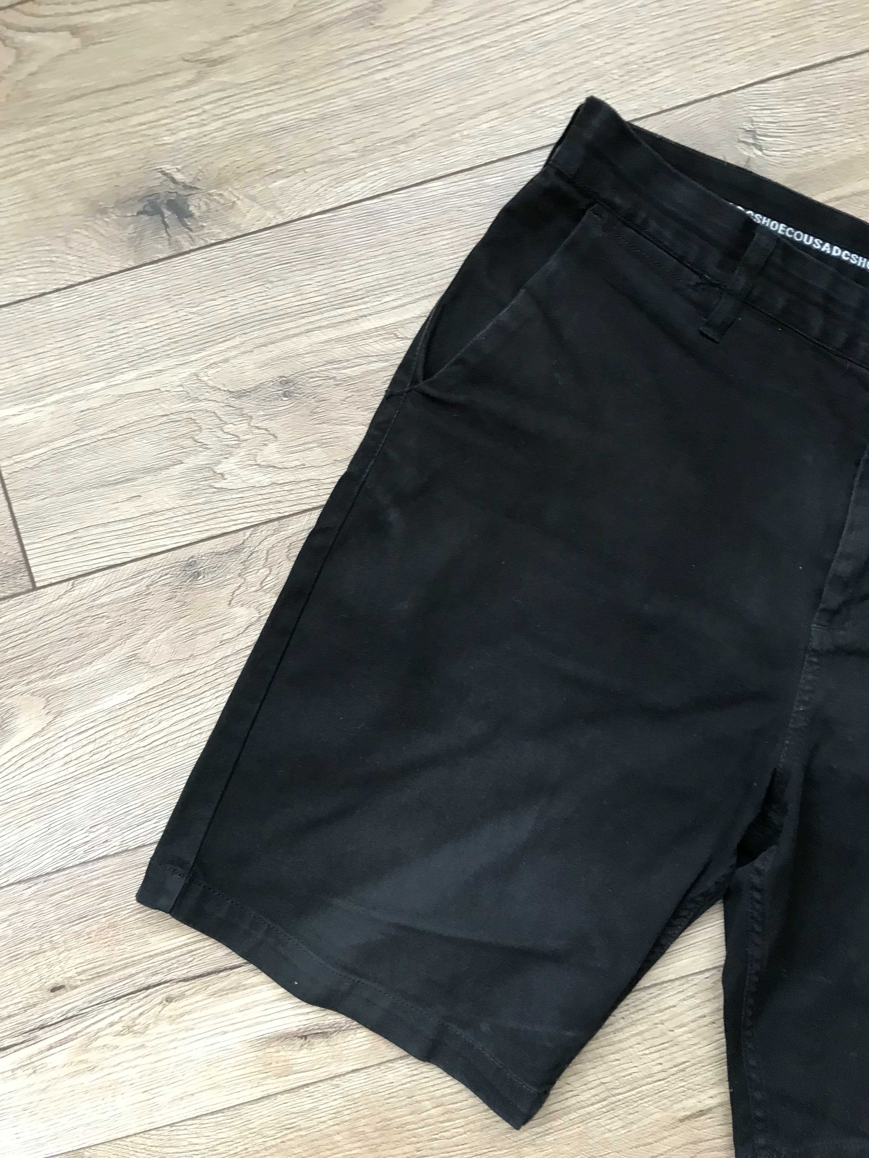 Spodenki DC* rozm. M ( 48' W32)