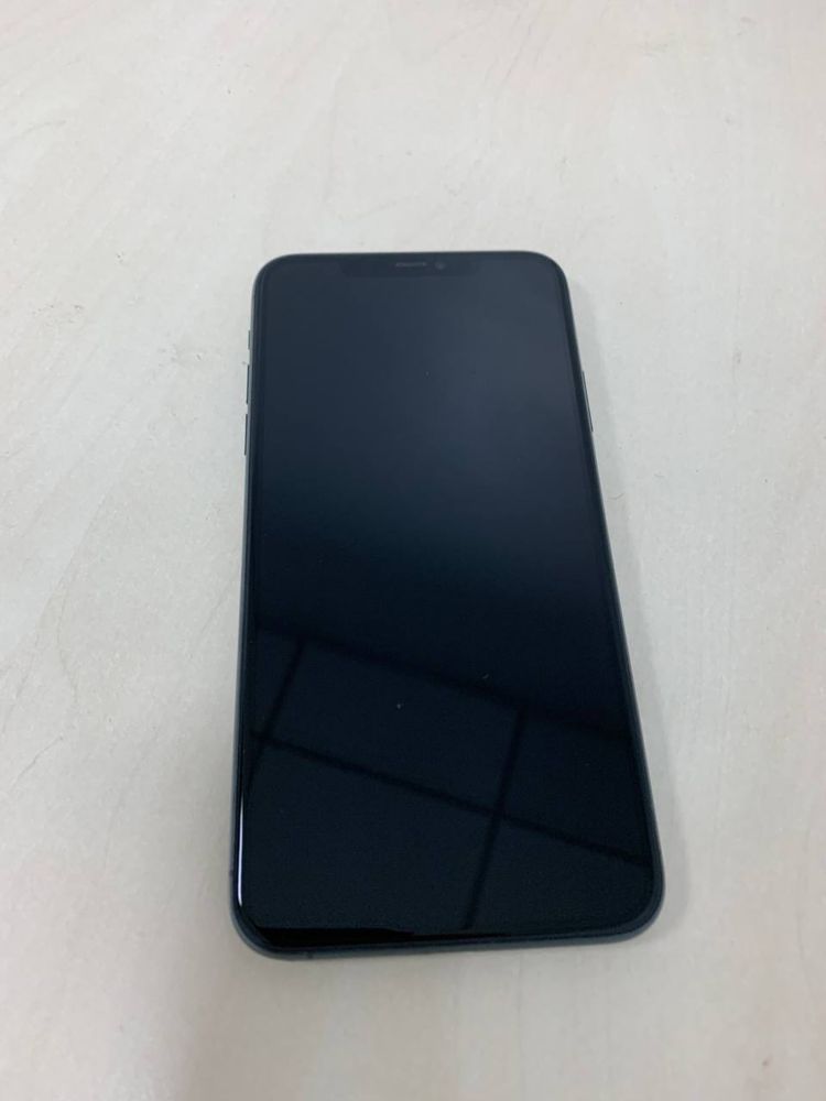 Iphone 11pro max 64bg neverlock