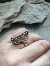 Srebrny pierścionek z kwarcem łososiowym autorski srebro