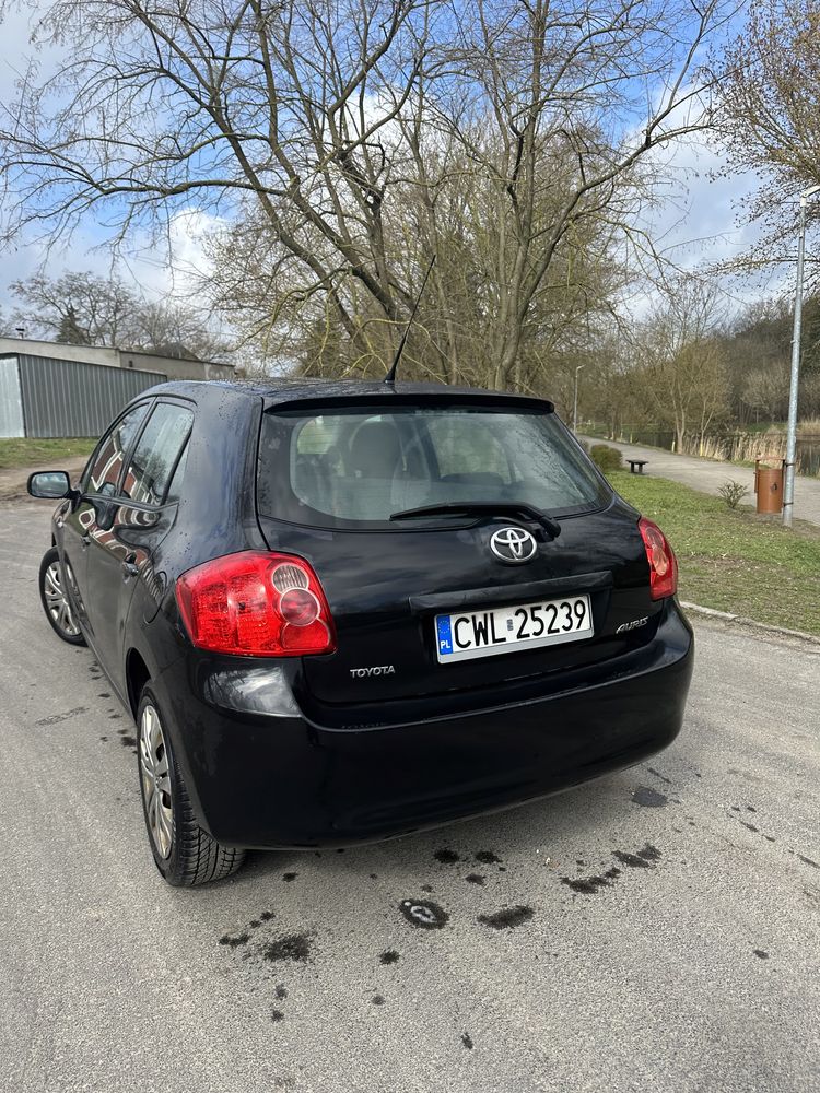 Toyota auris 2008 2.0 diesel