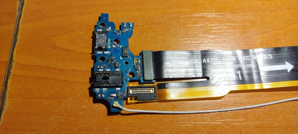 Płyta główna ładowanie do Samsung Galaxy A41