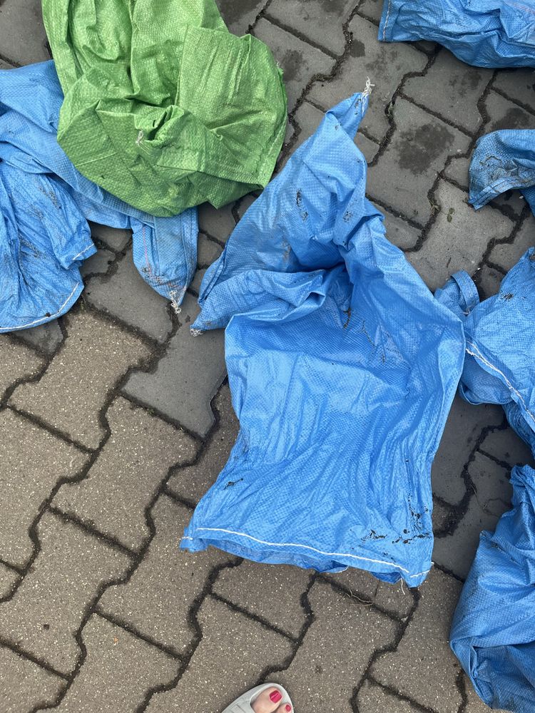 Worki na gruz, ziemię itp. 18 sztuk