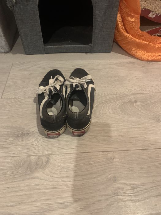 Tenis imitacao vans em bom estado