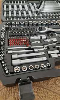 Профессиональный набор инструментов yаtо-38841 вечные головки и ключи