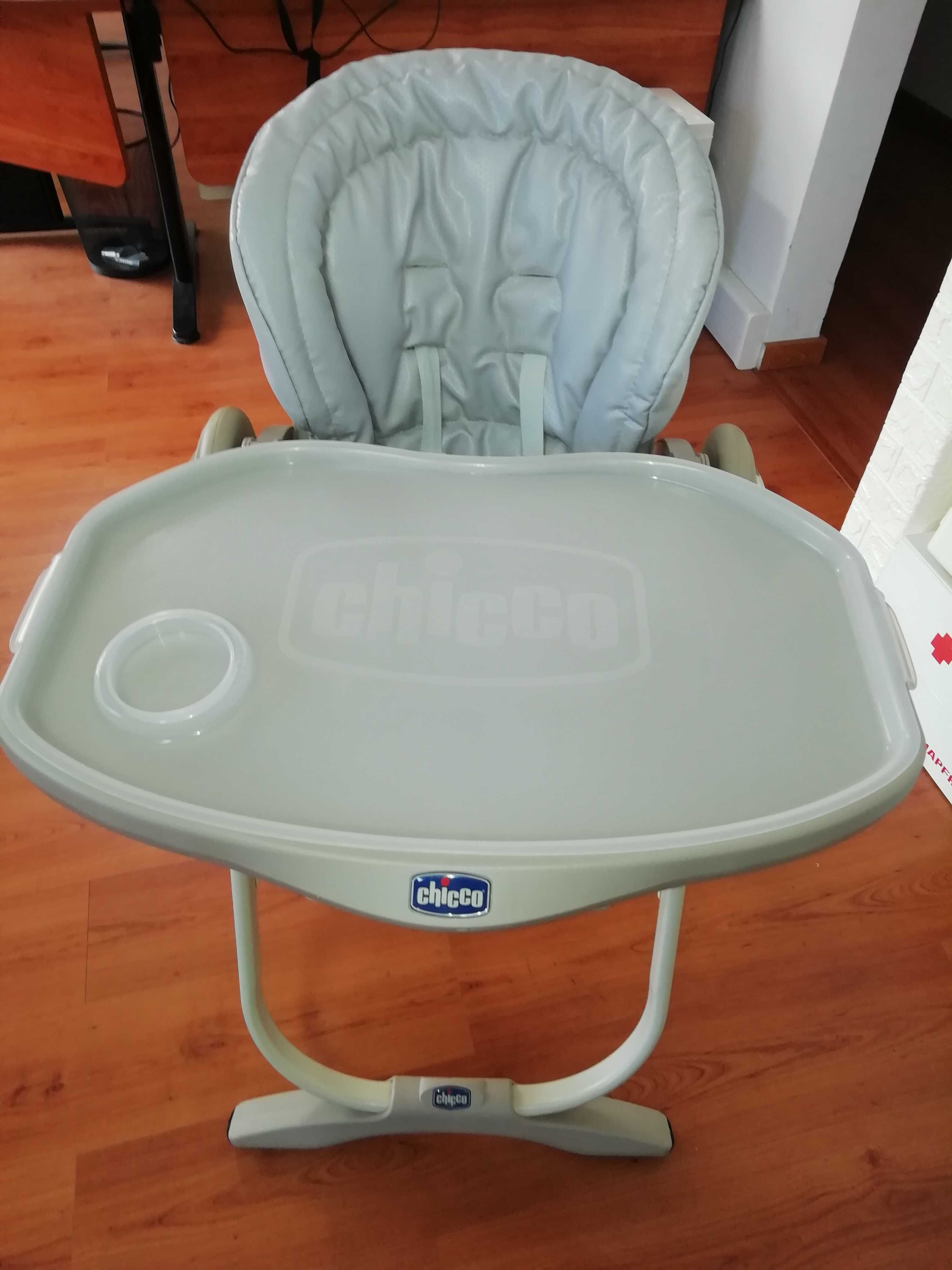 Cadeira de comida Chicco