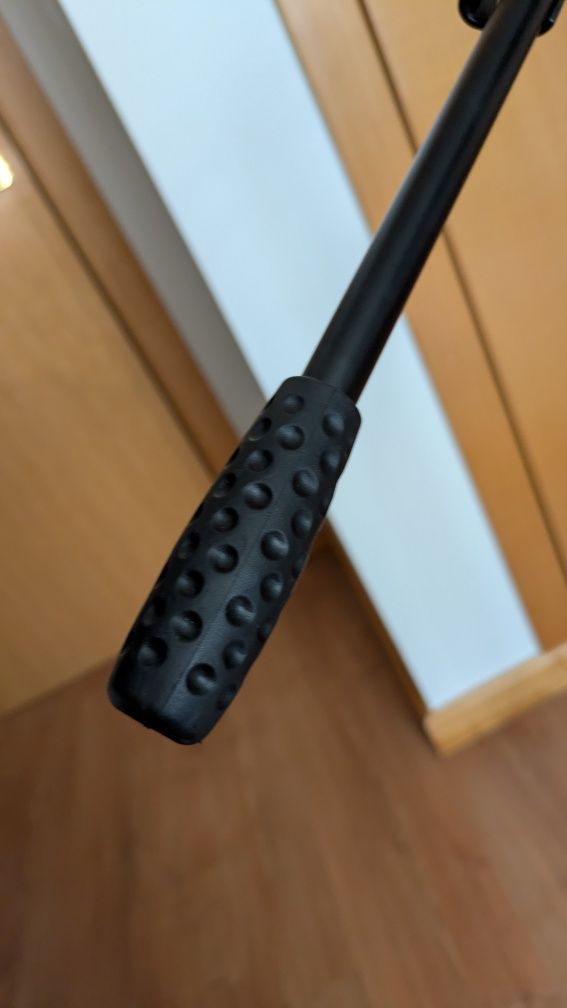 Stand universal para microfone (TIGER)