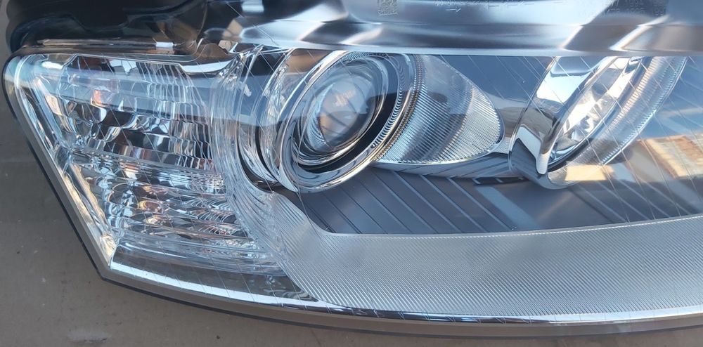 Фара Audi A8 D3 4E оригинал новая правая рестайл
