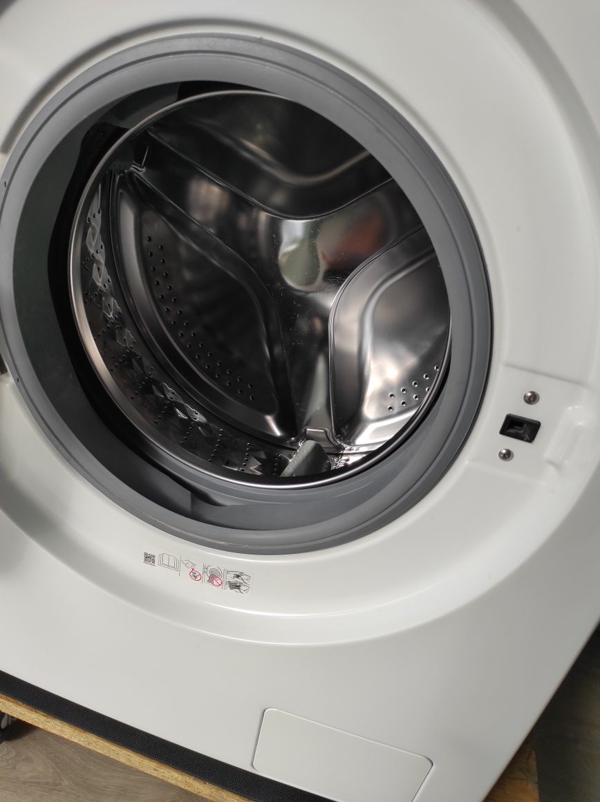 Pralka Samsung Eco bubble wf60f4efw0w - zatrzymuje się podczas prania