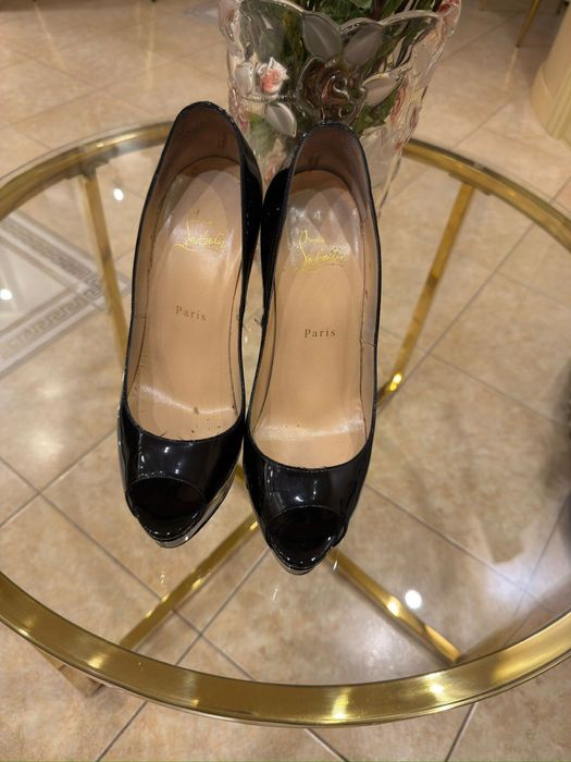 Christian Louboutin туфлі на підборах