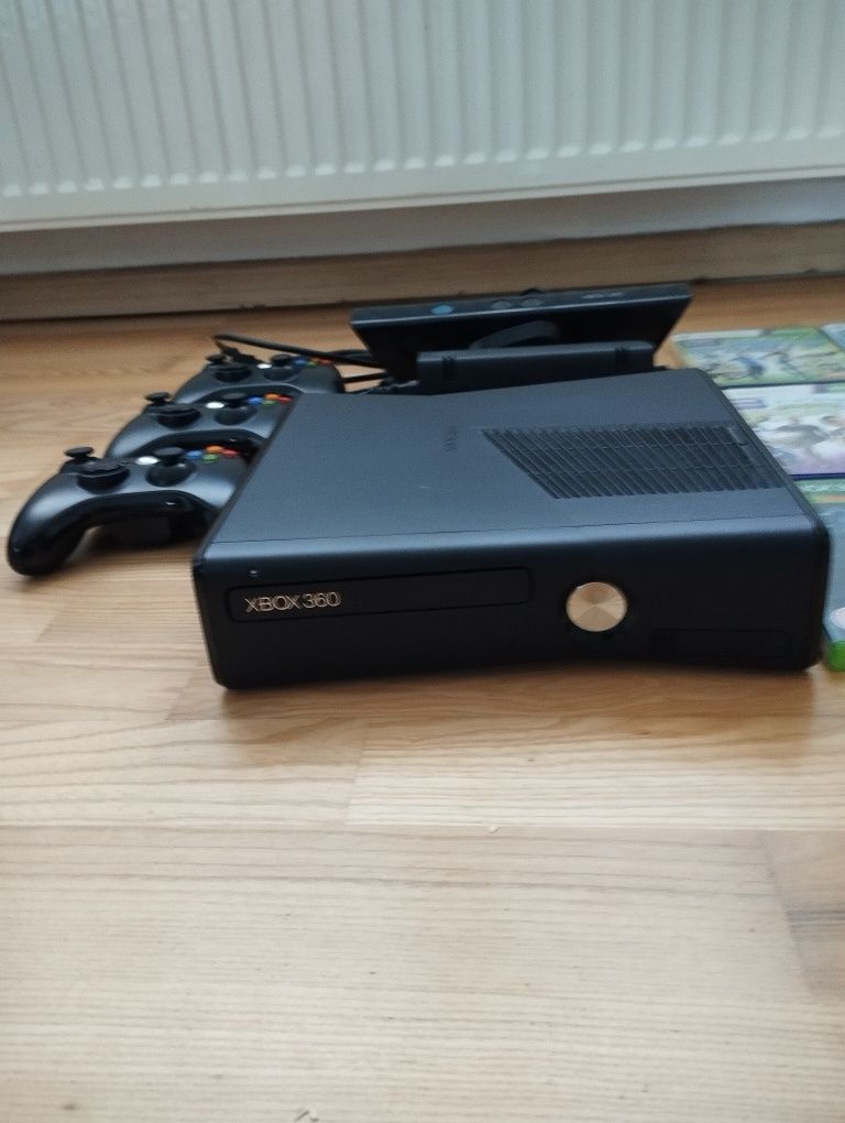 Xbox 360 Kinect +gry