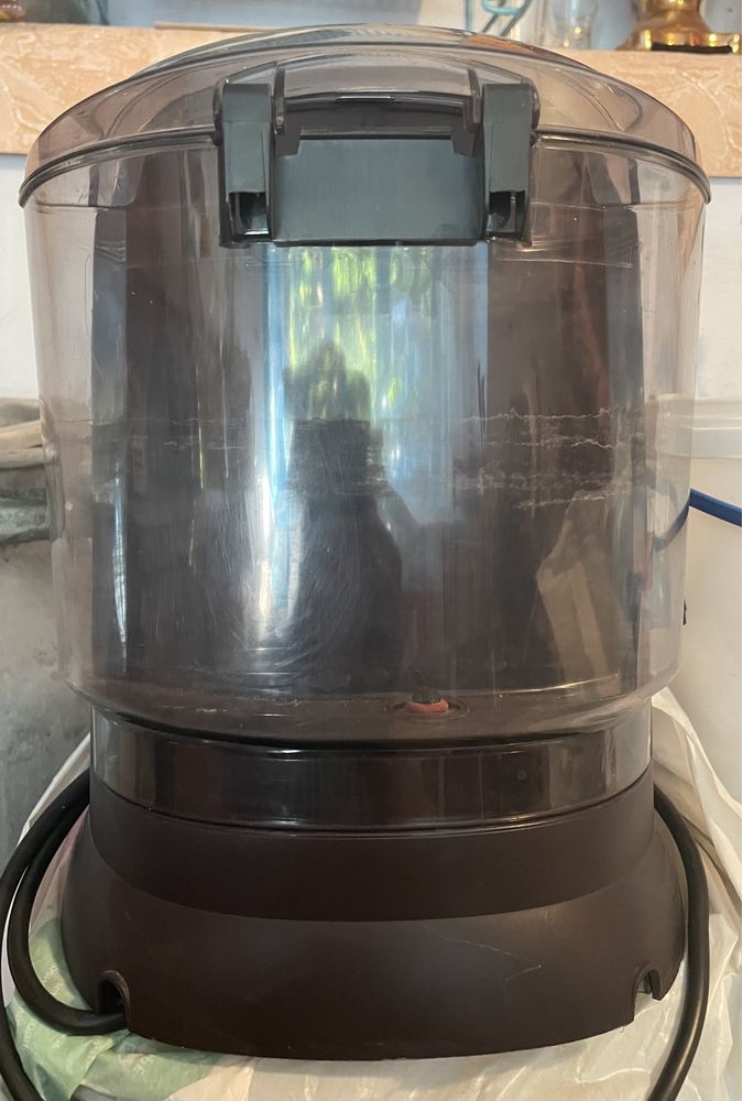 Кавомашина, кофе машина DeLonghi