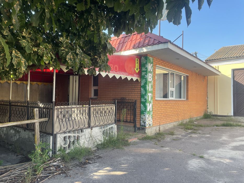 Продам приміщення в м.Бердичеві